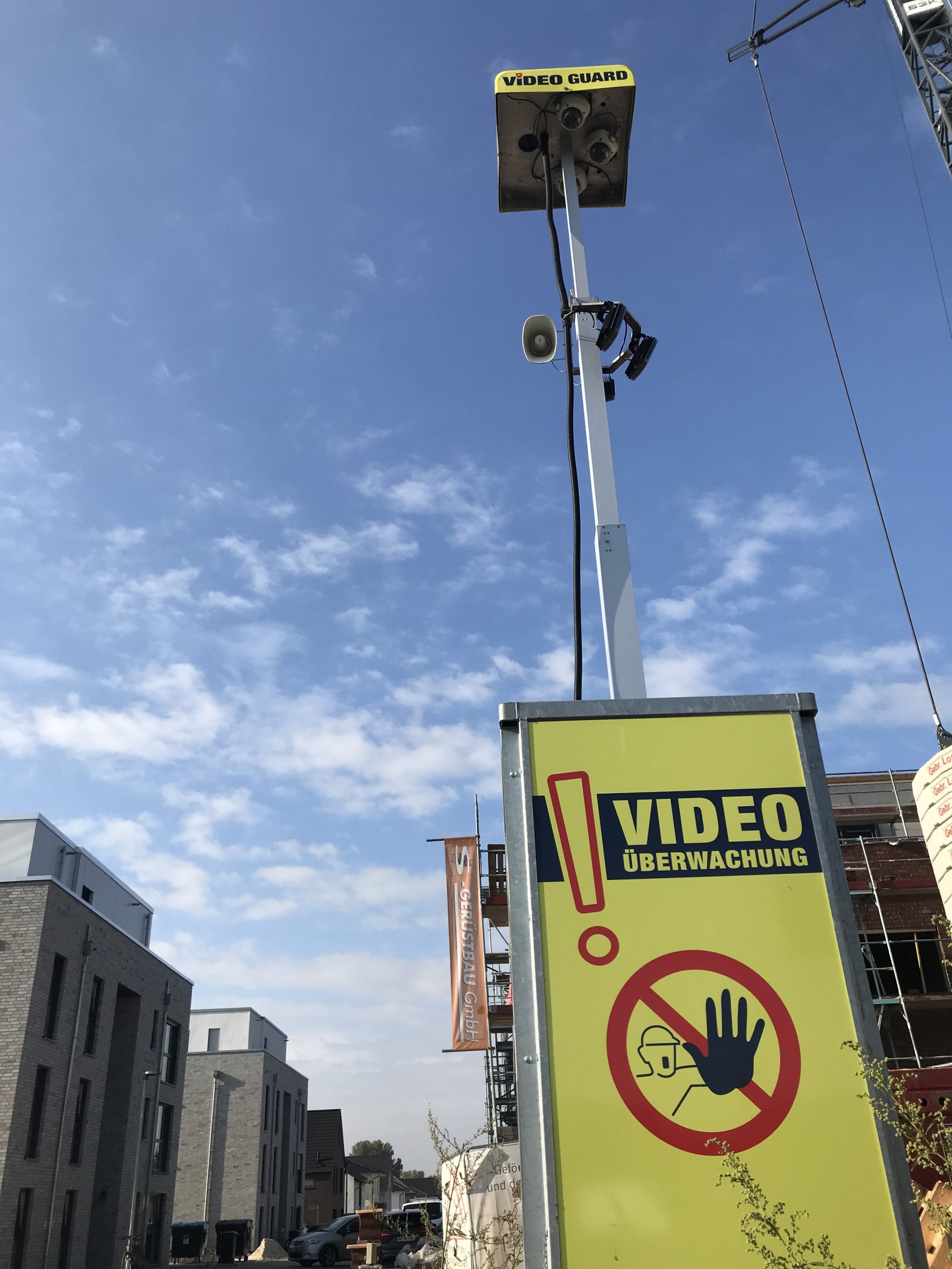 Videovakt i stadsdelen Überseestadt i Bremen