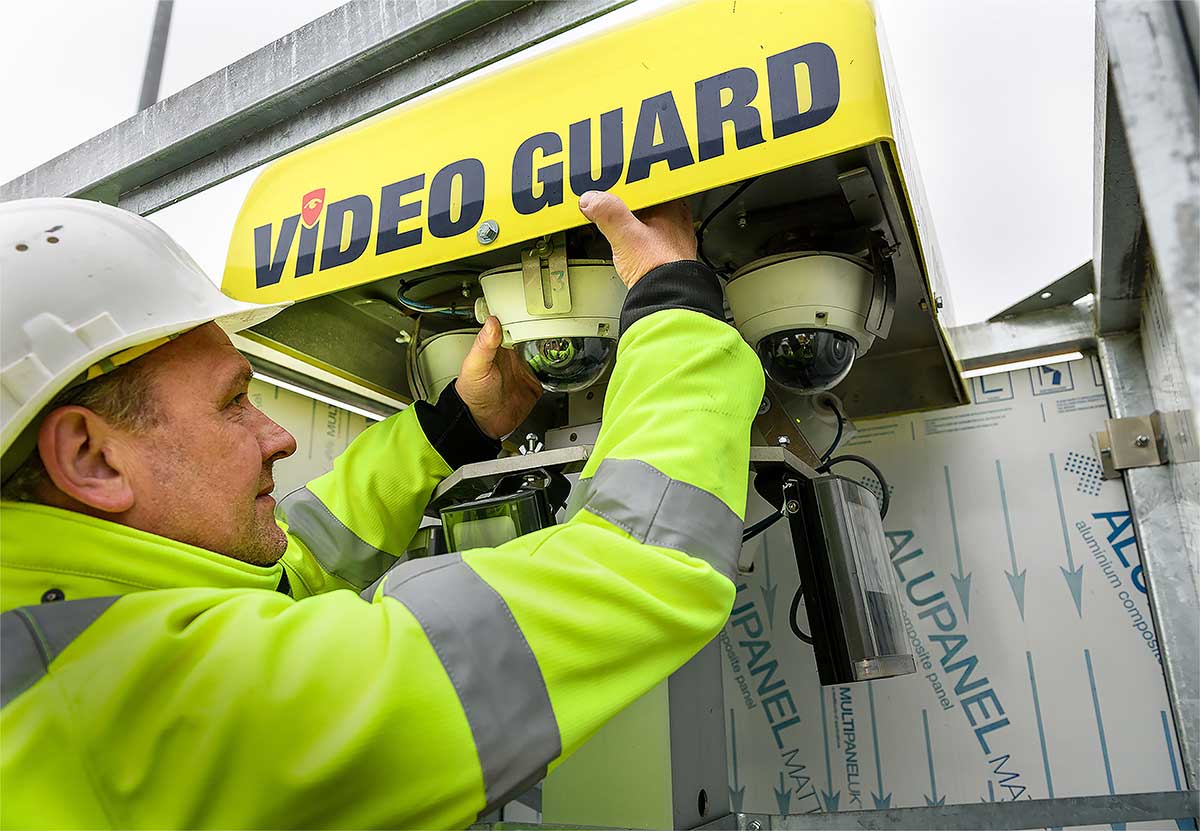 Videovakt i stadsdelen Überseestadt i Bremen