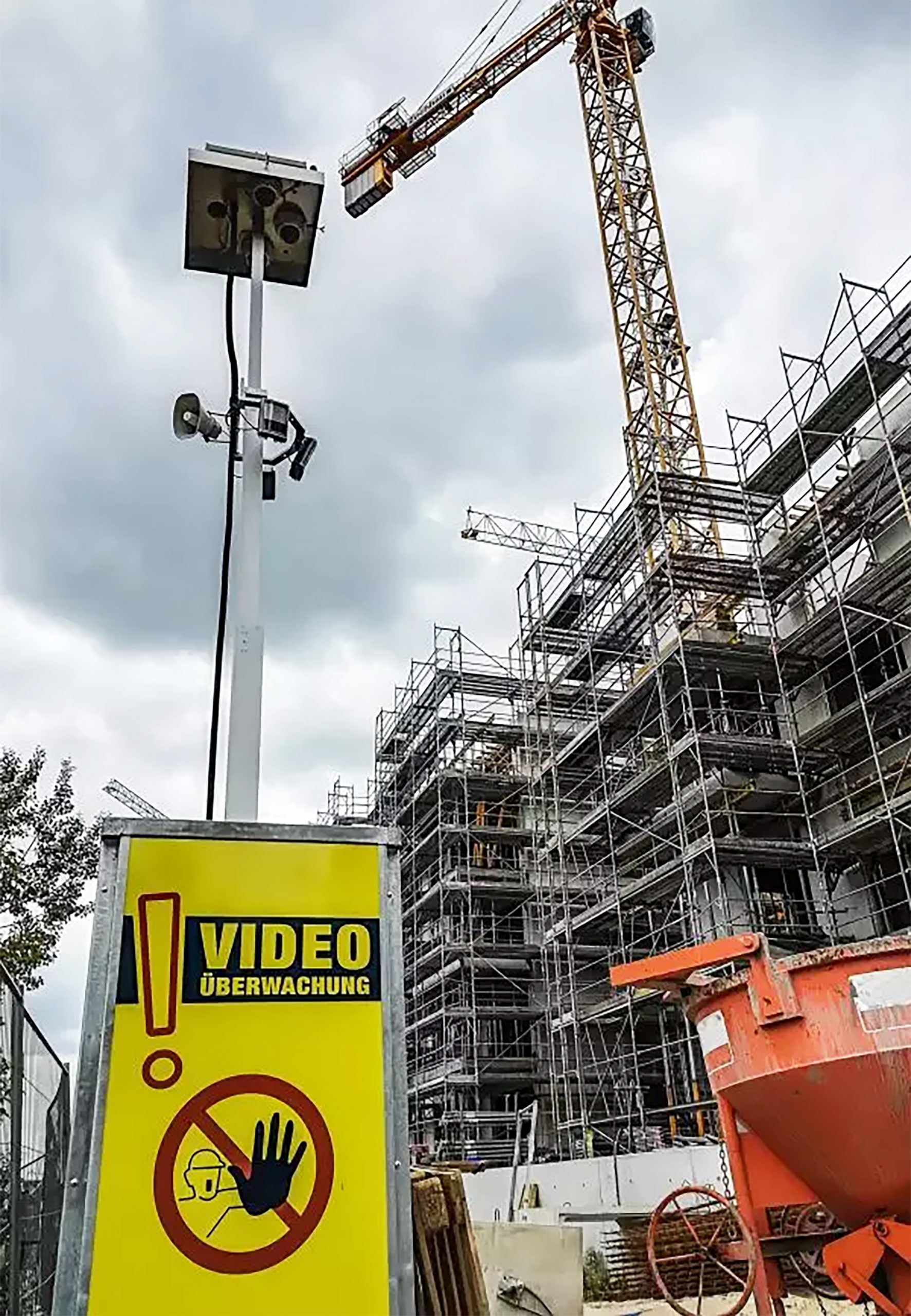 Video Guard in Bremen's Überseestadt district