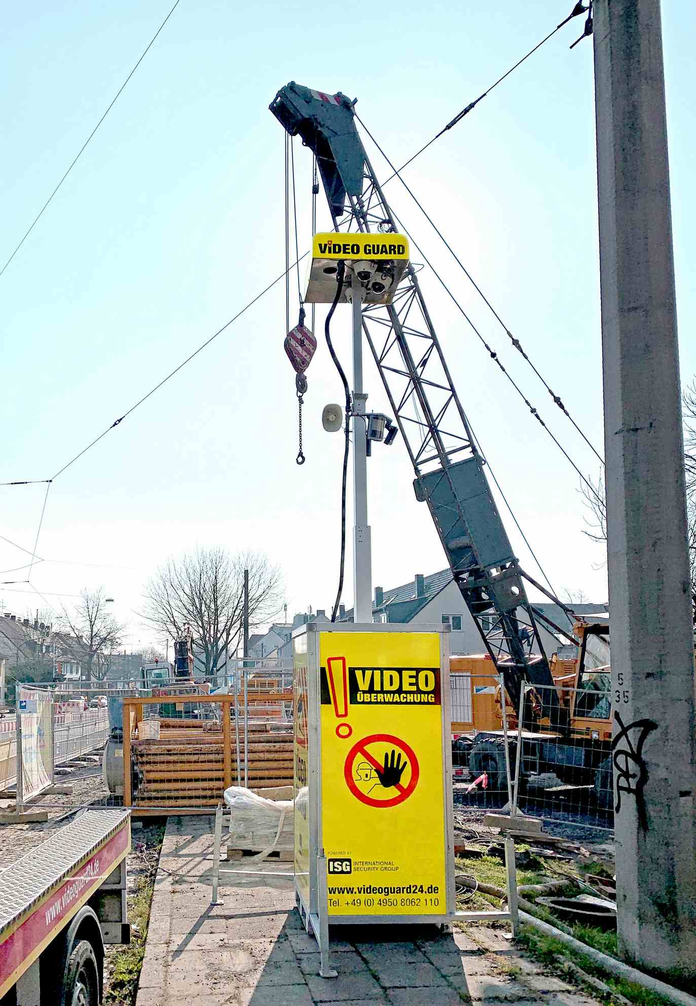 Videovakt i stadsdelen Überseestadt i Bremen